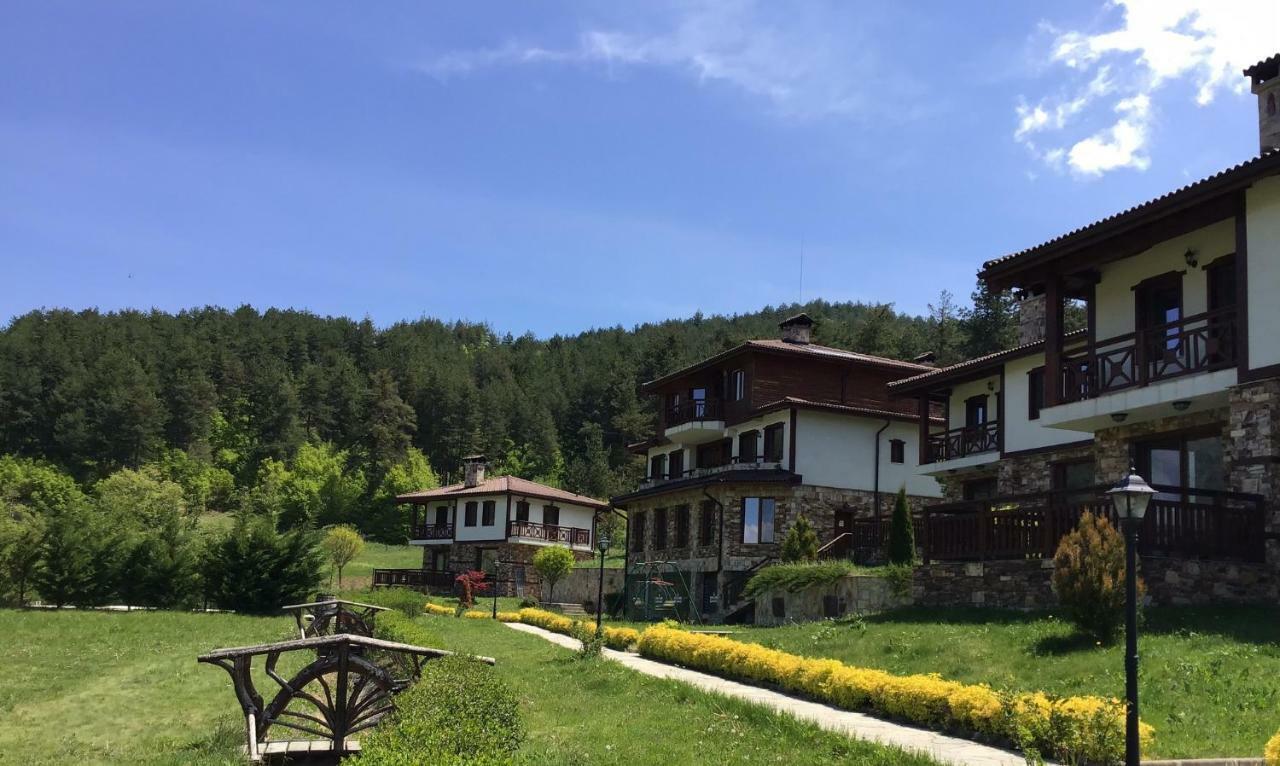 Хотел Планински Кът Dorkovo Ngoại thất bức ảnh